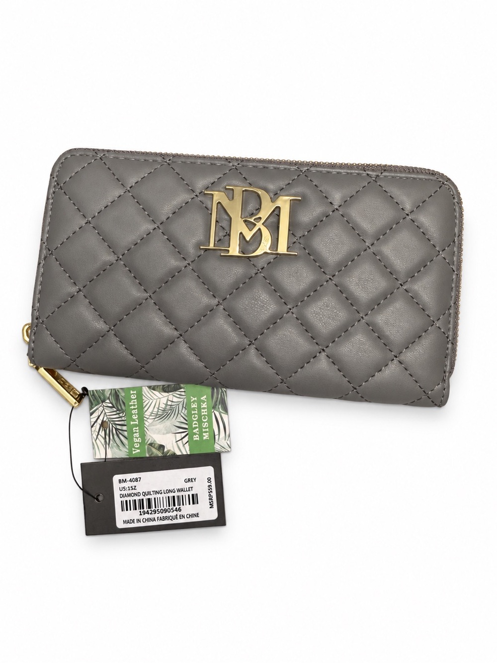 Badgley Mischka Gray Quilted Vegan Leather Zip Around Wallet NWT - Picture 2 of 5